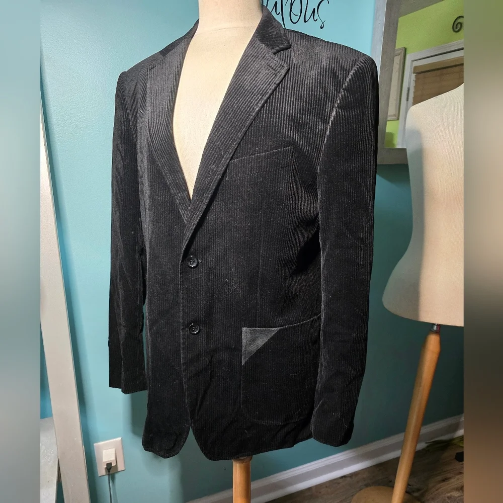 Sophisticated Giorgio Armani Black Corduroy Blazer
